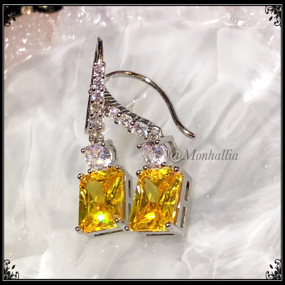 Clearance! NEW YELLOW EMERALD CUT EARRINGS w SIMULATED DIAMONDS